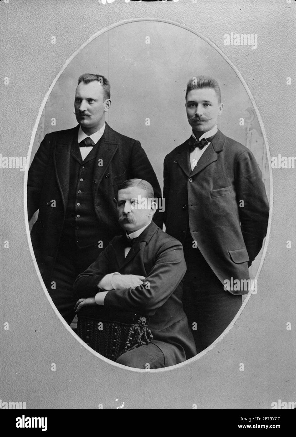 Ritratto di Knut Fraenkel, Salomon August Andrée e Nils Strindberg. Fotografia scattata su Flormans Ateljé a Stoccolma il 3 maggio 1897. Foto Stock