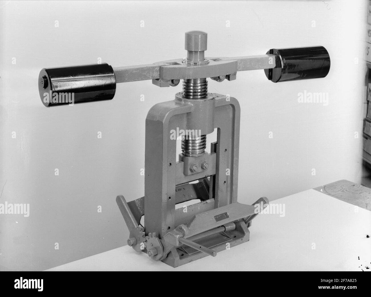 Macchina perforatrice e dettagli. >> Foto Stock