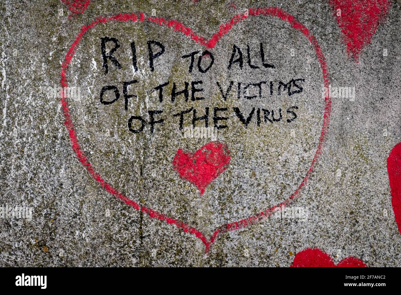 Coronavirus: National Covid Memorial Wall of Hearts, Westminster, Londra, Regno Unito. Foto Stock