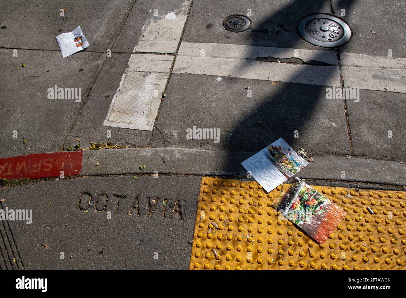 Le strade di San Francisco, California, USA offrono un po' per tutti. Foto Stock