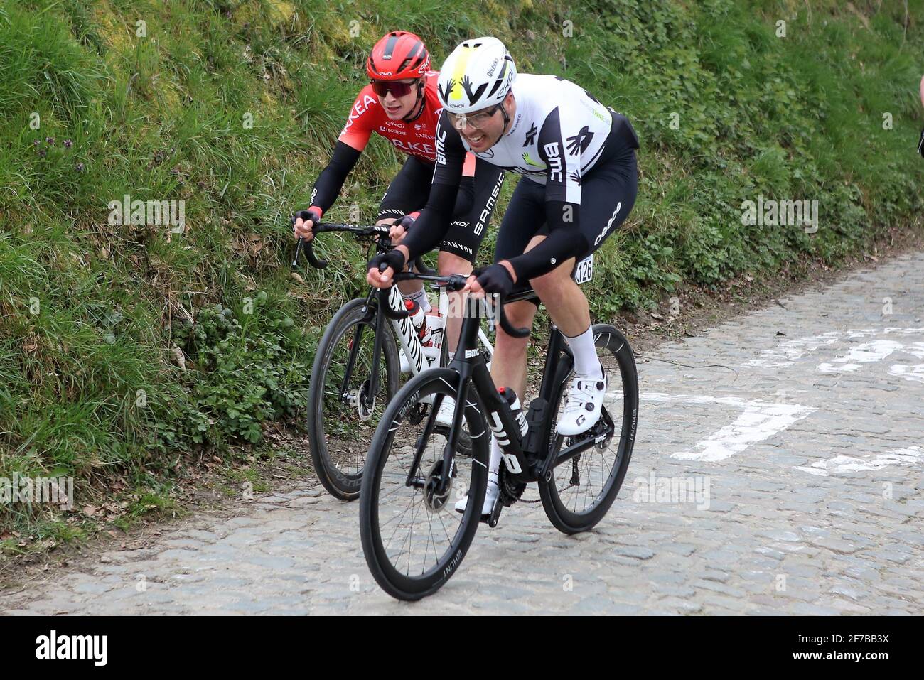 Maximilian Rich Walscheid del Team Qhubeka Assos l'UCI Ronde van Vlaanderen  - Tour des Flandres 2021, gara ciclistica, Anversa - Oudenaarde il 4 aprile  2021 a Oudenaarde, Belgio - Foto Laurent Lairys / DPPI Foto stock - Alamy
