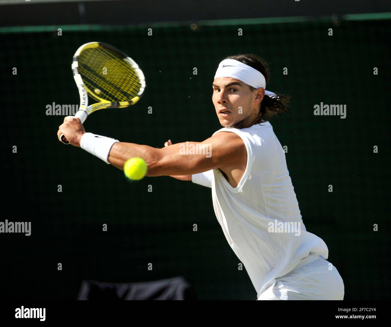 WIMBLEDON CAMPIONATI DI TENNIS 2008. 7° GIORNO 30/6/2008 R.NADEL DURANTE LA SUA PARTITA CON M.YOUZHNY. IMMAGINE DAVID ASHDOWN Foto Stock