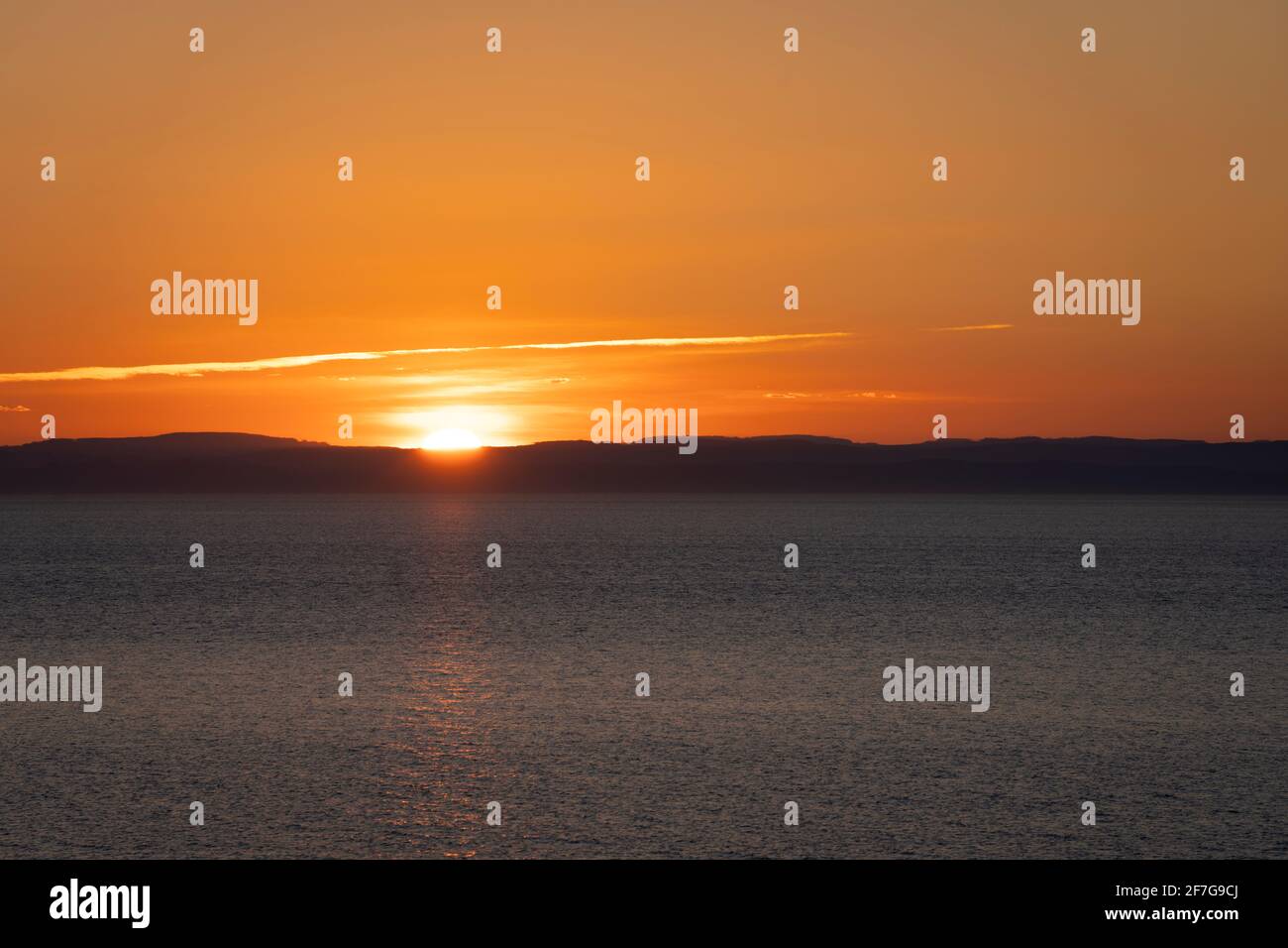 Splendido tramonto lungo le rive del fiume San Lorenzo Foto Stock