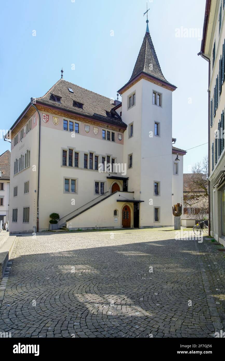 Edificio del vecchio municipio a Rapperswil-Jona, Canton San Gallo, Svizzera. Il Rapperswil 'rat- oder richthus è menzionato per la prima volta nel 1419. Foto Stock