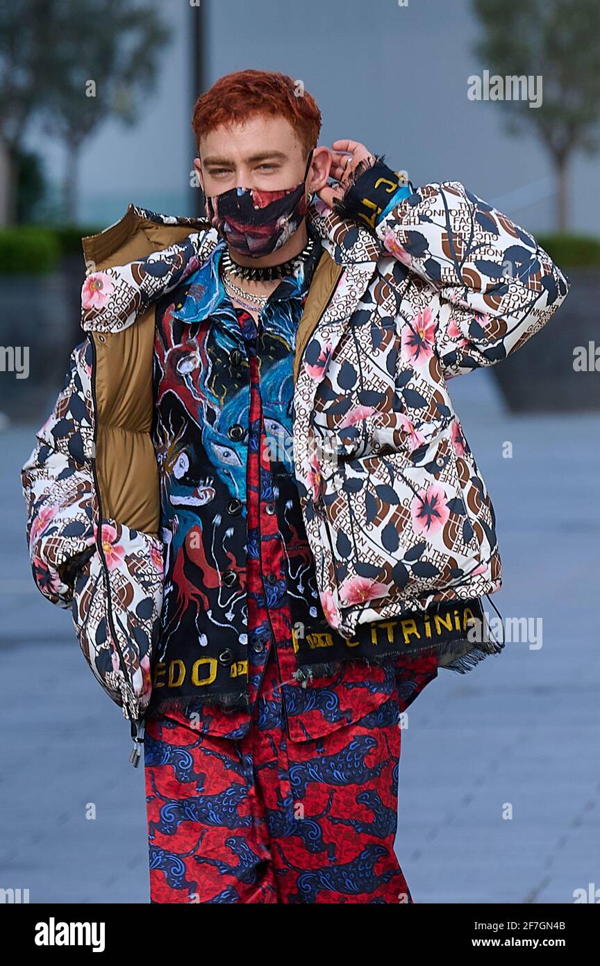 Olly Alexanderpicture fuori e circa a Londra Foto Stock