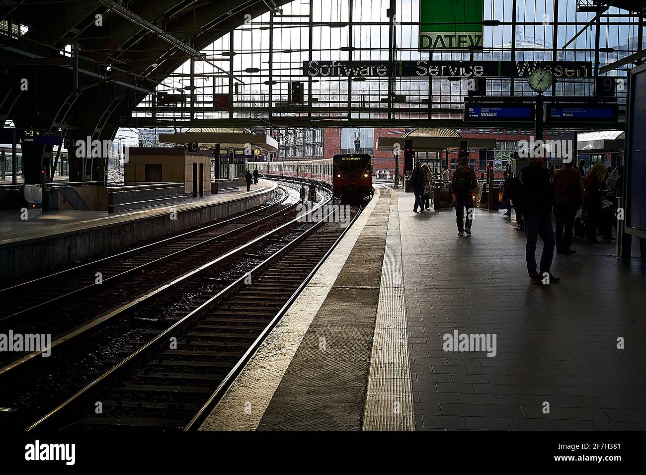 Stazione ferroviaria di Berlino, Germania Foto Stock