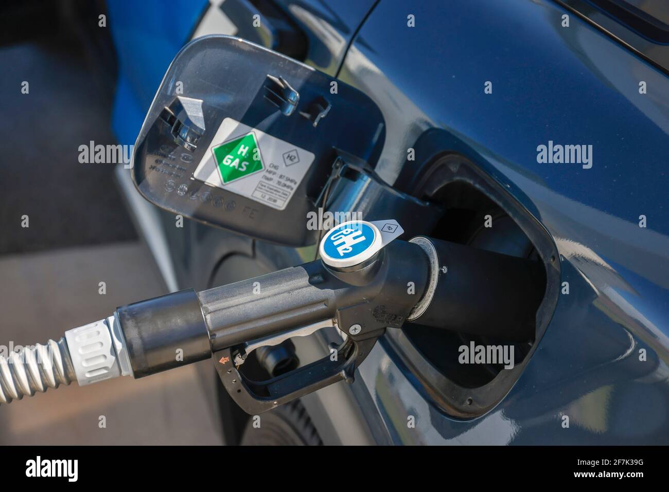 Herten, Nord Reno-Westfalia, Germania - rifornimento di idrogeno in una stazione di rifornimento di idrogeno H2, evento stampa presso la stazione di rifornimento H2 Foto Stock