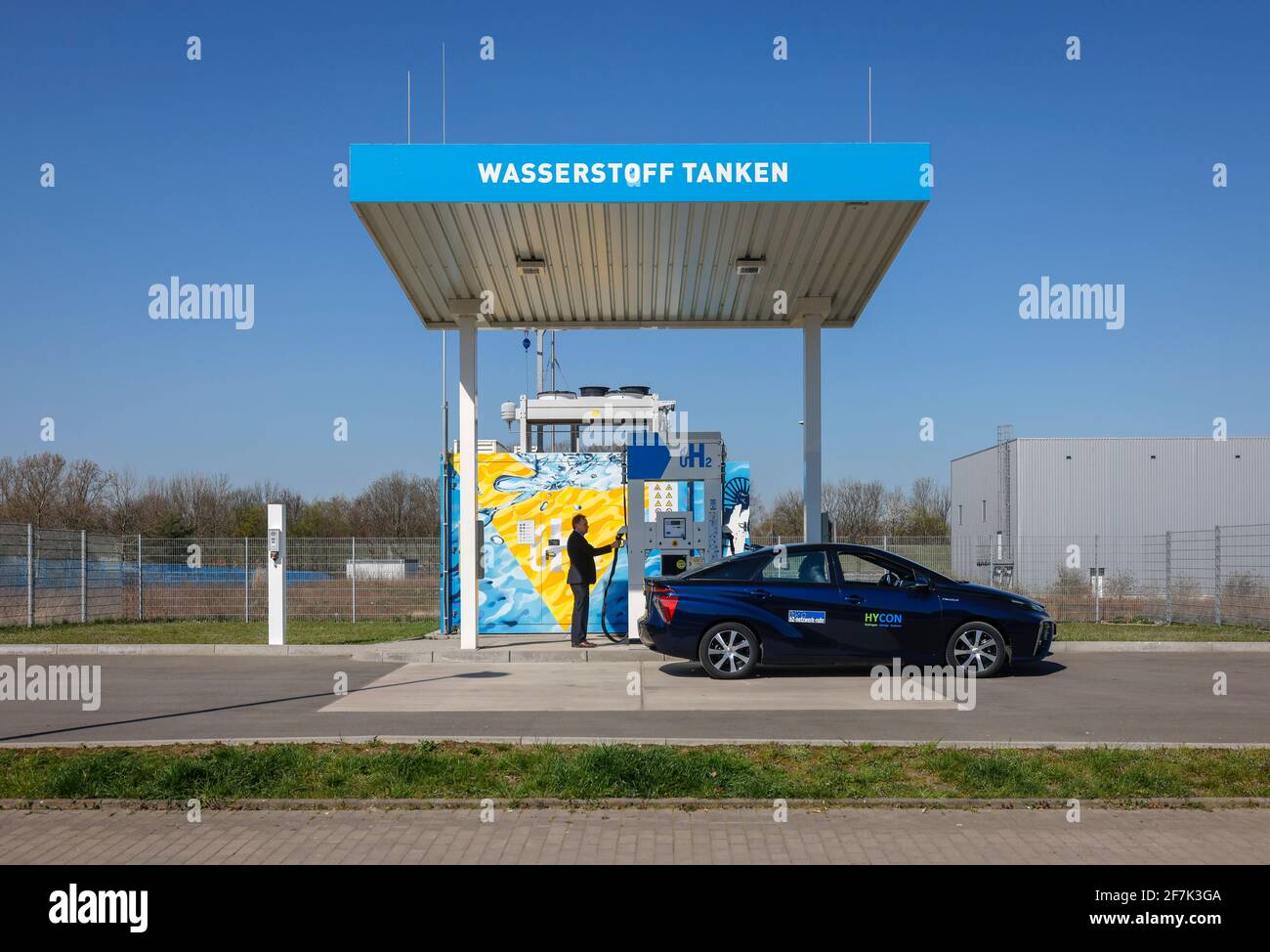 Herten, Nord Reno-Westfalia, Germania - rifornimento di idrogeno in una stazione di rifornimento di idrogeno H2, evento stampa presso la stazione di rifornimento H2 Foto Stock