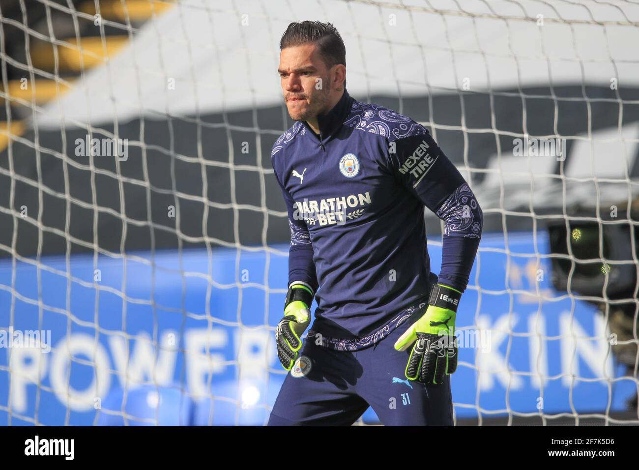 Ederson Santana de Moraes di Manchester City durante il caldo su Foto Stock