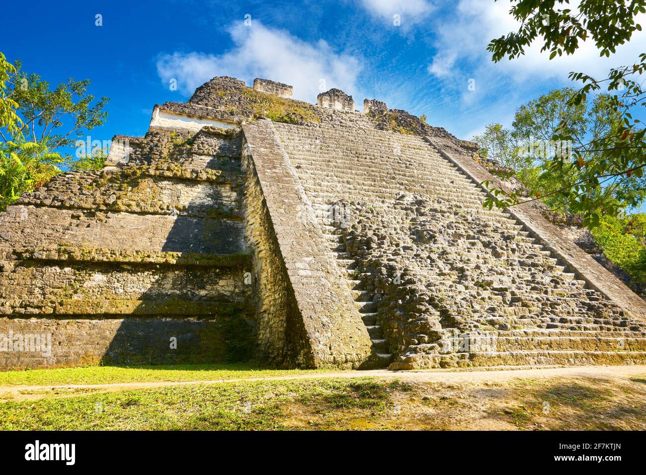 Le antiche rovine Maya, il Parco Nazionale di Tikal, Yucatan, Guatemala Foto Stock