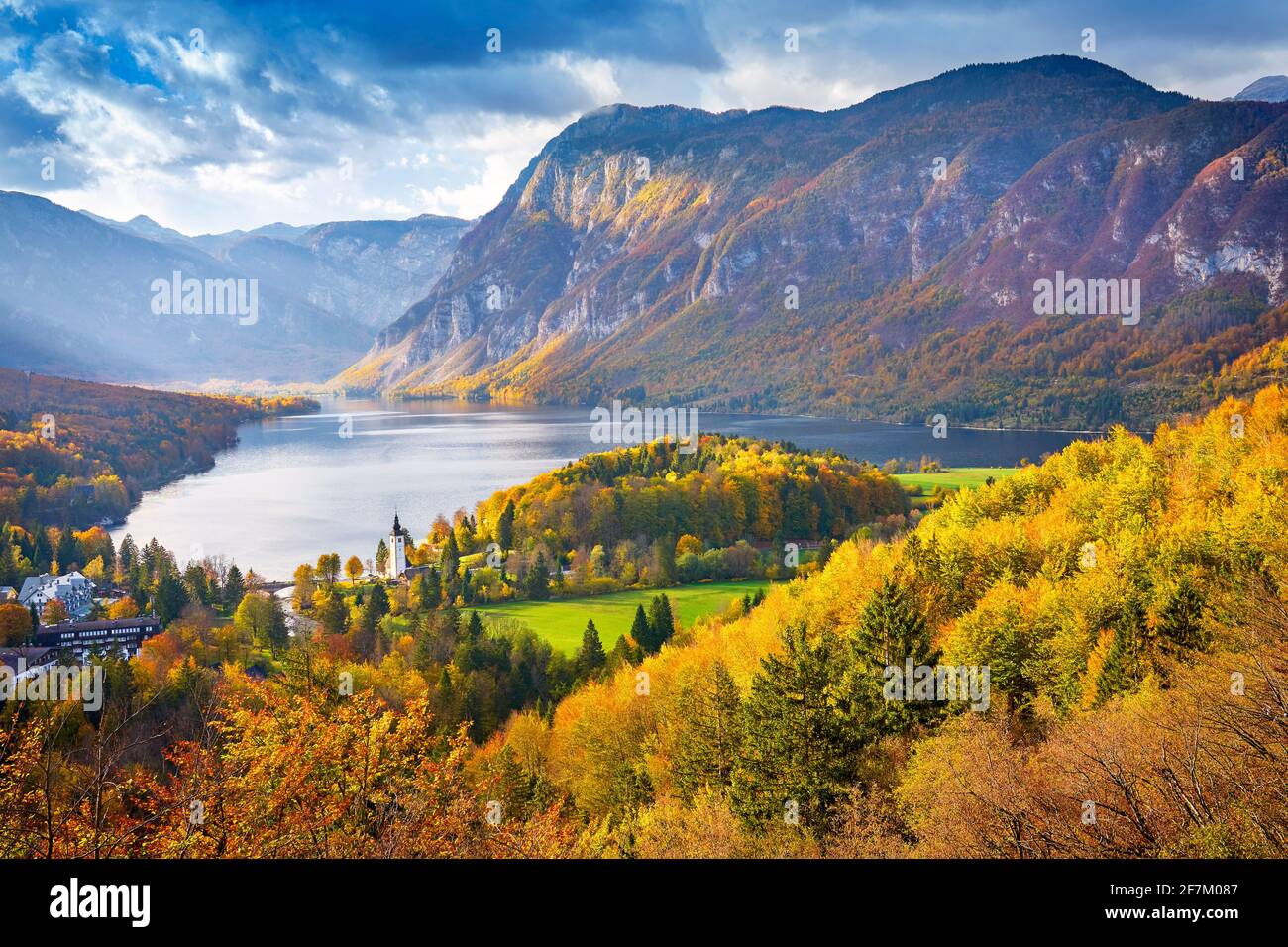 Il lago di Bohinj, il Parco Nazionale del Triglav, Slovenia Foto Stock