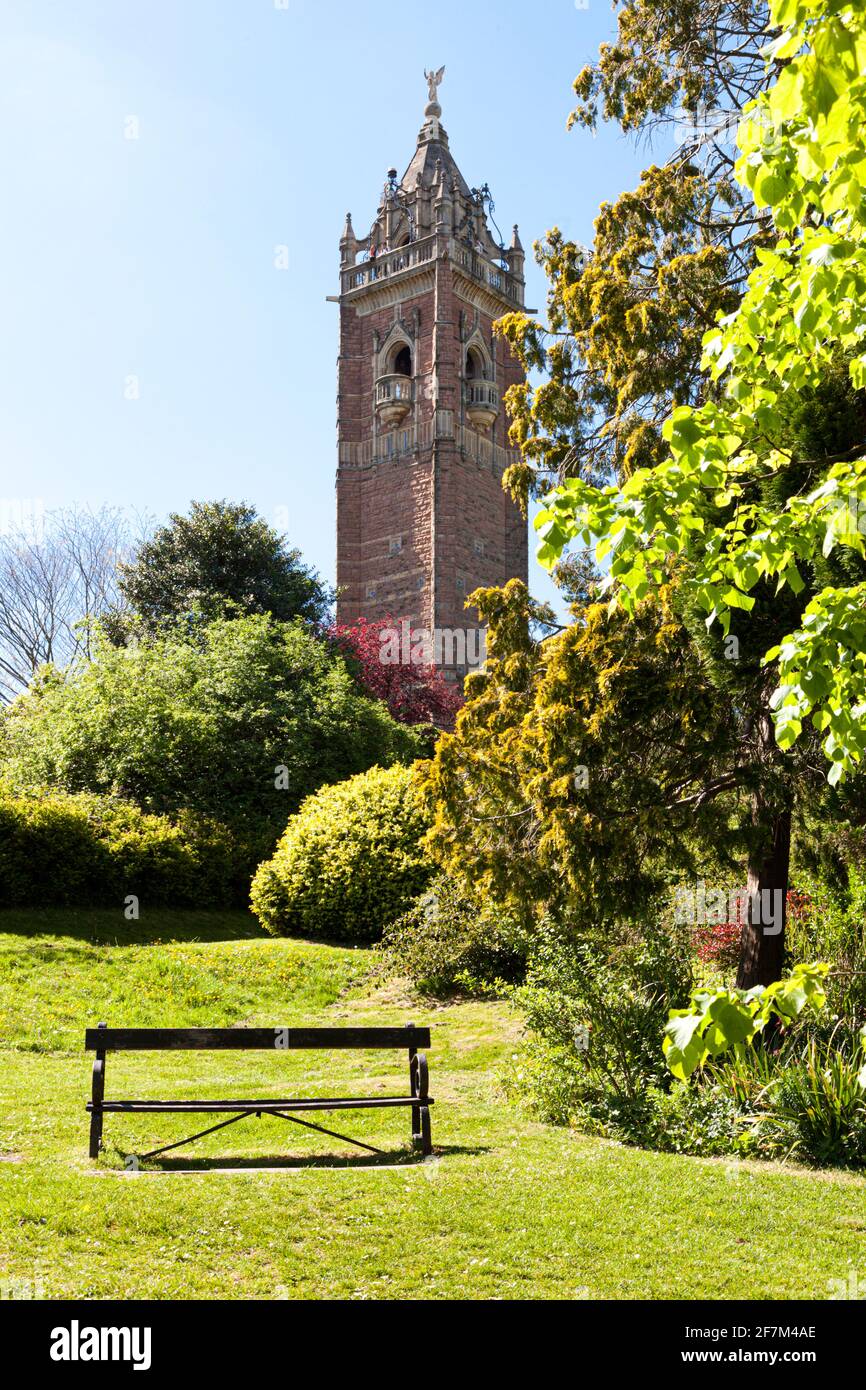 Cabot Tower a Brandon Hill Park, Bristol UK – la torre di 105 metri fu costruita nel 1897 per commemorare il viaggio dell'esploratore John Cabot da Bristol Foto Stock