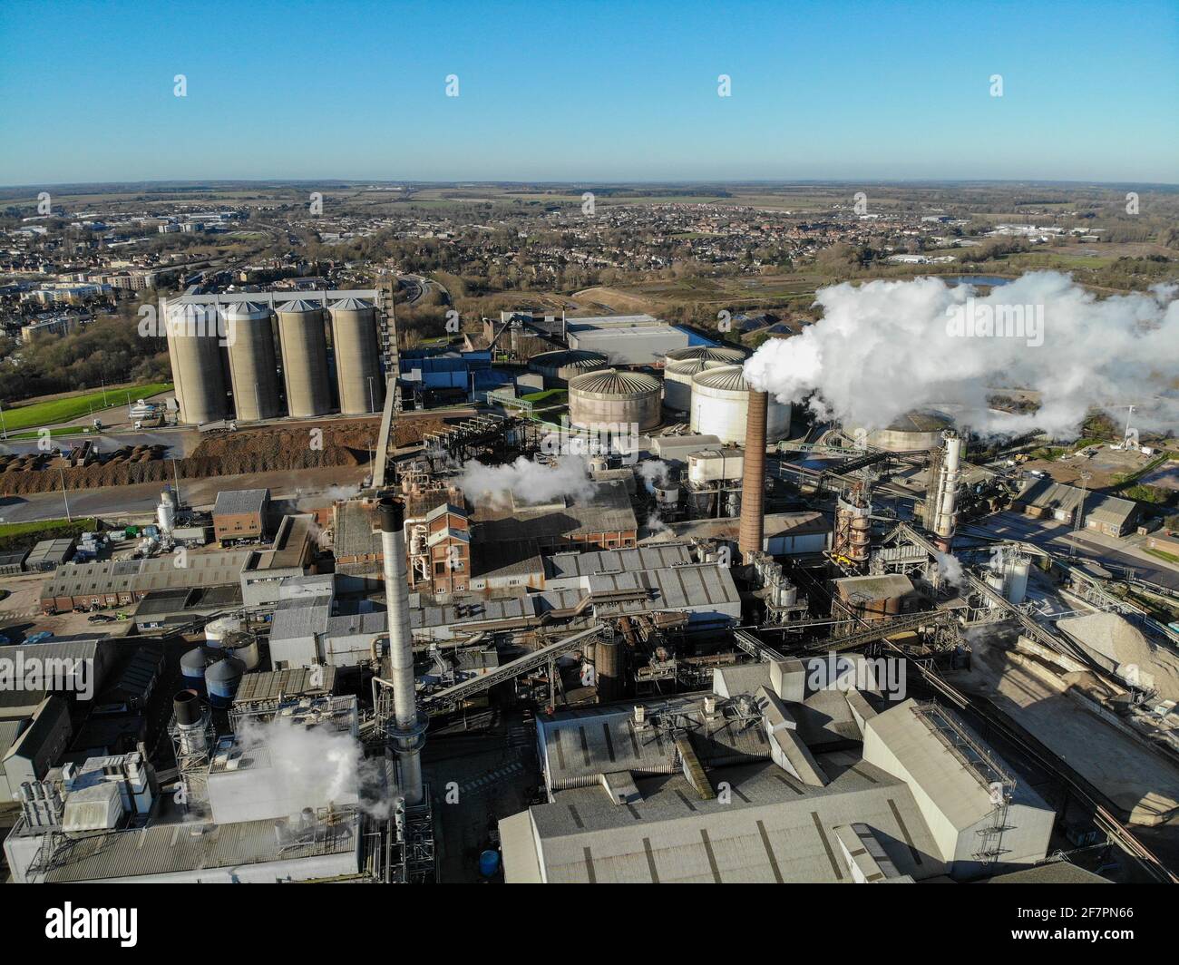 Il vapore esce dalla fabbrica Silver Spoon di Bury St Edmunds, Suffolk, 21.01.21 Foto Stock