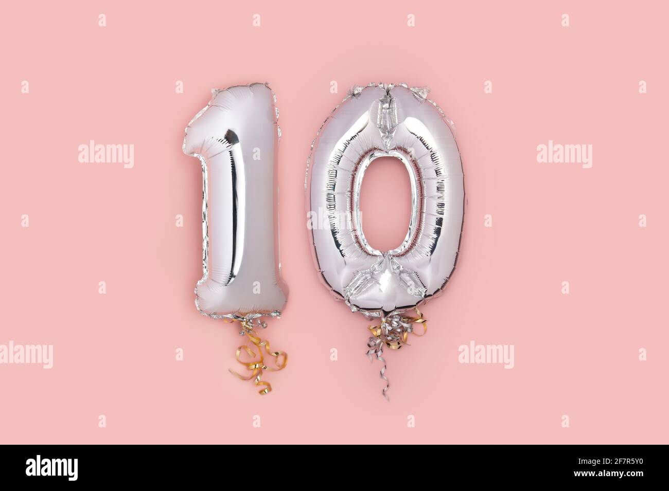 Palloncini con numero d'argento 10 Foto Stock