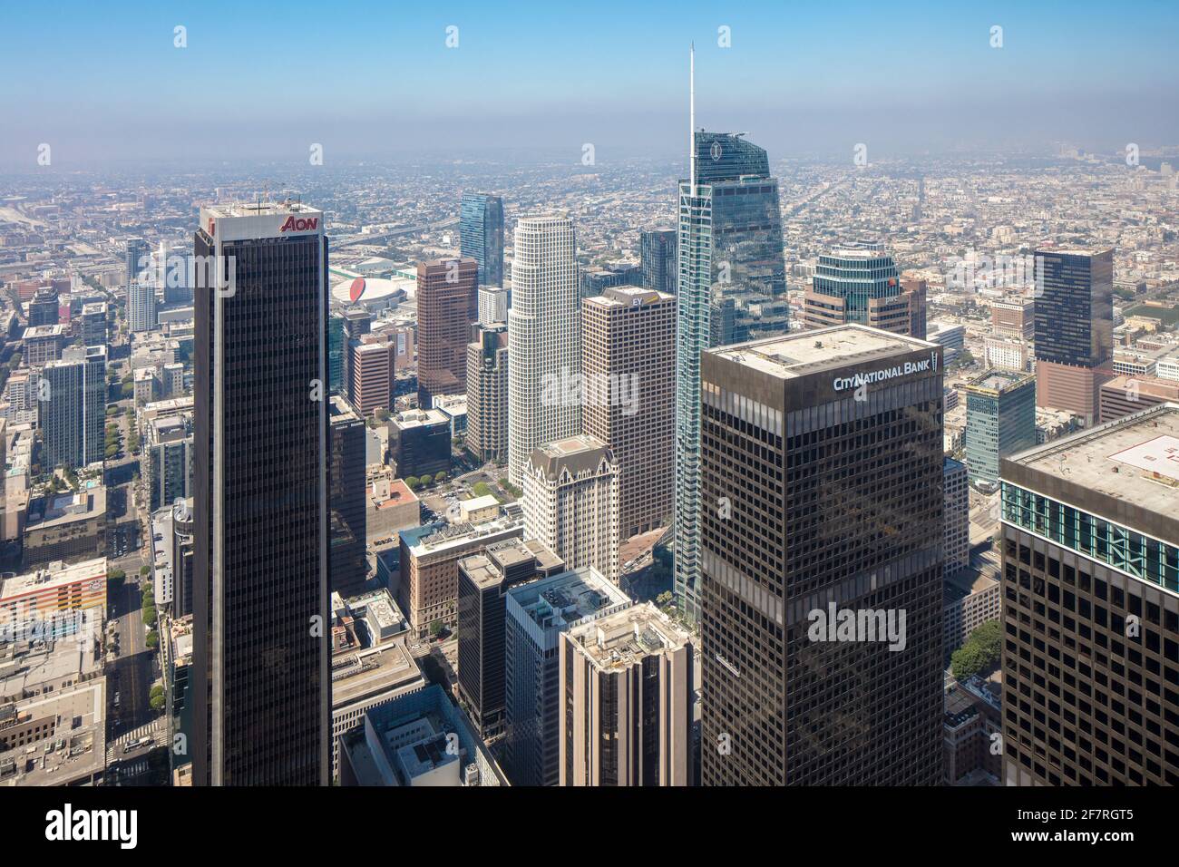 I grattacieli del centro di Los Angeles si affaccia a ovest, Los Angeles, California USA Foto Stock