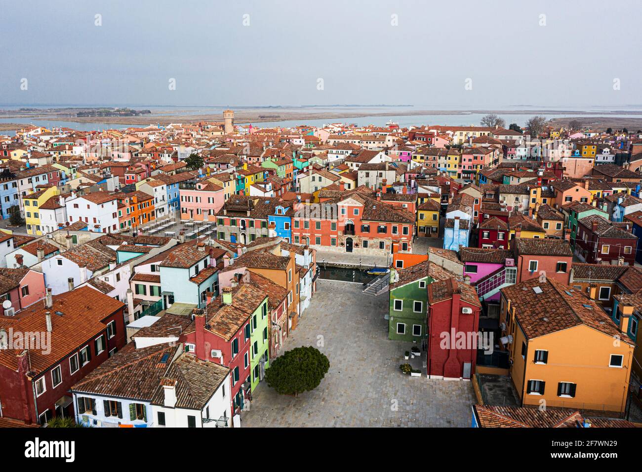 Vista aerea delle case colorate dell'Isola di Burano Foto Stock