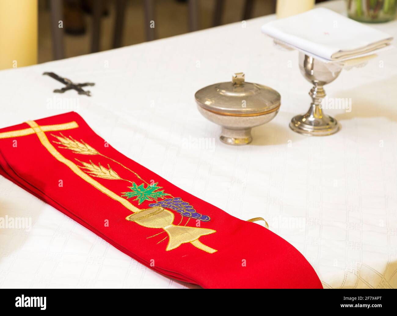 indumento sacerdotale