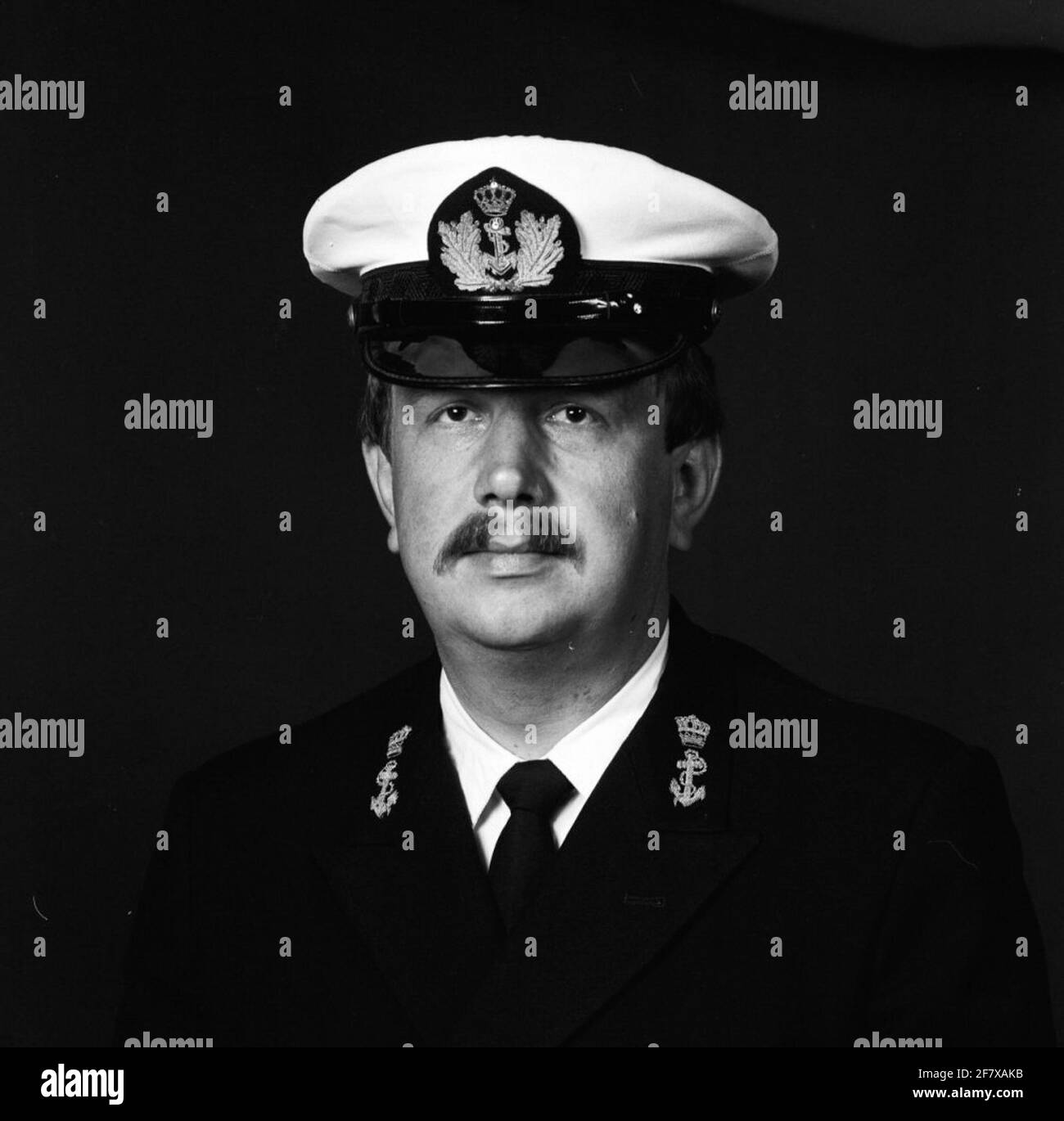 Tenente al mare di ​​the II classe più vecchia categoria (LTZ 2OC) G.H. Van Beast. Foto Stock