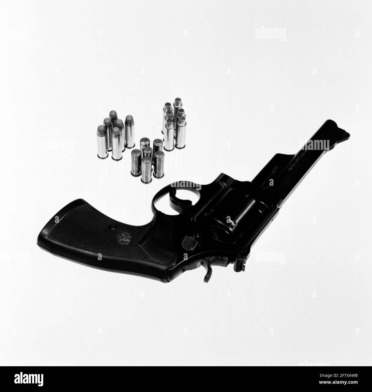 Armi da fuoco con munizioni associate. Revolver Smith & Wesson. Foto Stock