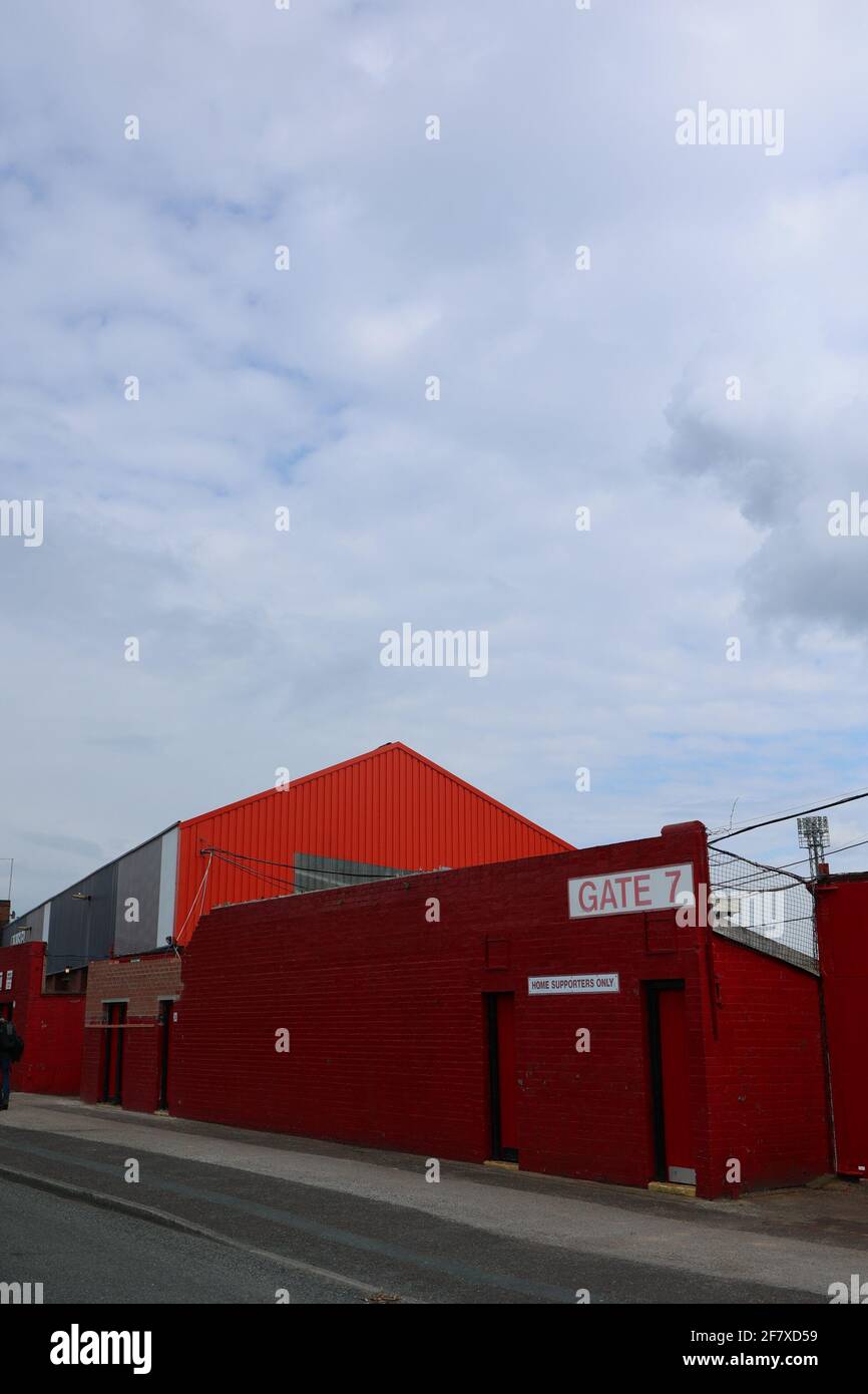 BARNSLEY, REGNO UNITO. 10 APRILE Oakwell Stadium prima della partita del campionato Sky Bet tra Barnsley e Middlesbrough a Oakwell, Barnsley, sabato 10 aprile 2021. (Credit: Pat Scaasi | MI News) Credit: MI News & Sport /Alamy Live News Foto Stock