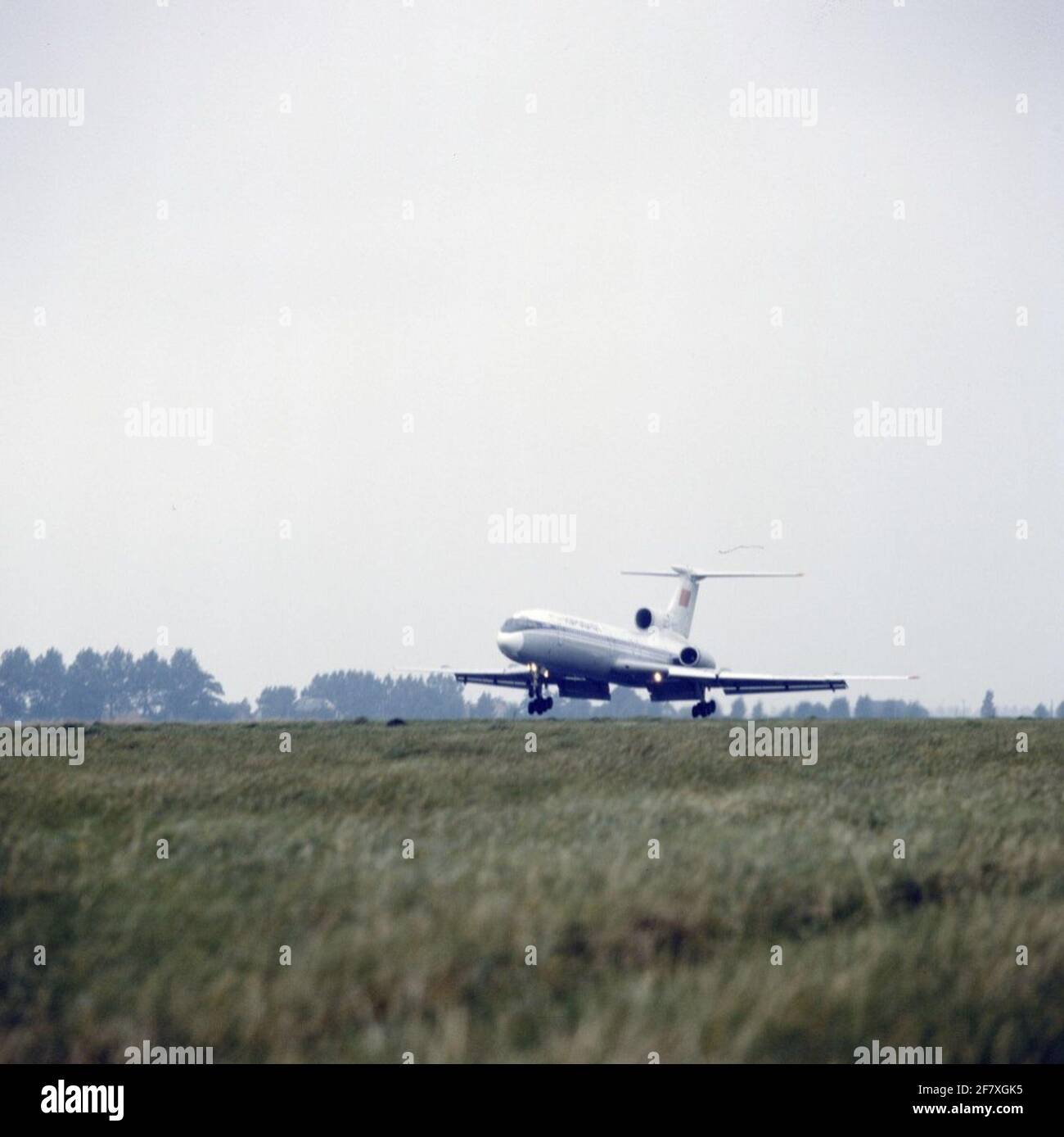 Un Tupolev tu-154 della Società Russa Aeroflot nello sbarco all'aeroporto di Schiphol. Foto Stock