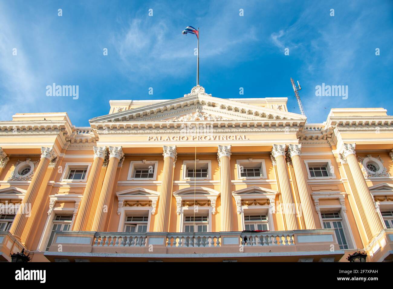 Palazzo del governo Provinciale, edificio architettonico esterno, Santiago de Cuba, Cuba Foto Stock