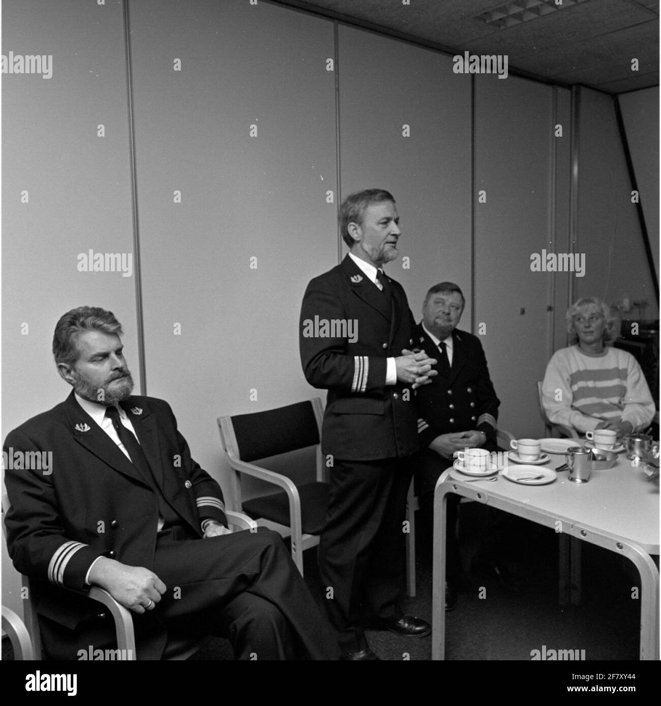 Addio al mugdenier del fletale H.J.G. Bandsma. DS.J. Moens tiene un discorso di addio. Foto Stock