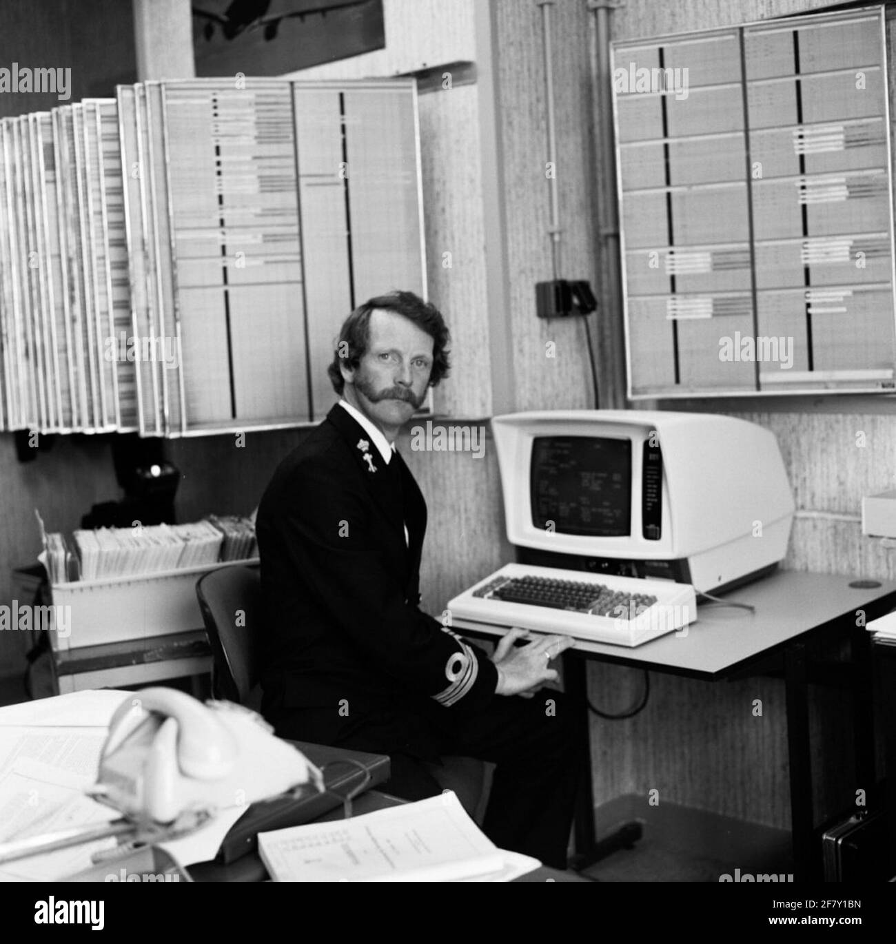 Dipartimento del personale Comandante Sea Night Paesi Bassi Placement Officer Servizio tecnico tenente in mare di ​​the 1a classe IR. C. Borra. Foto Stock