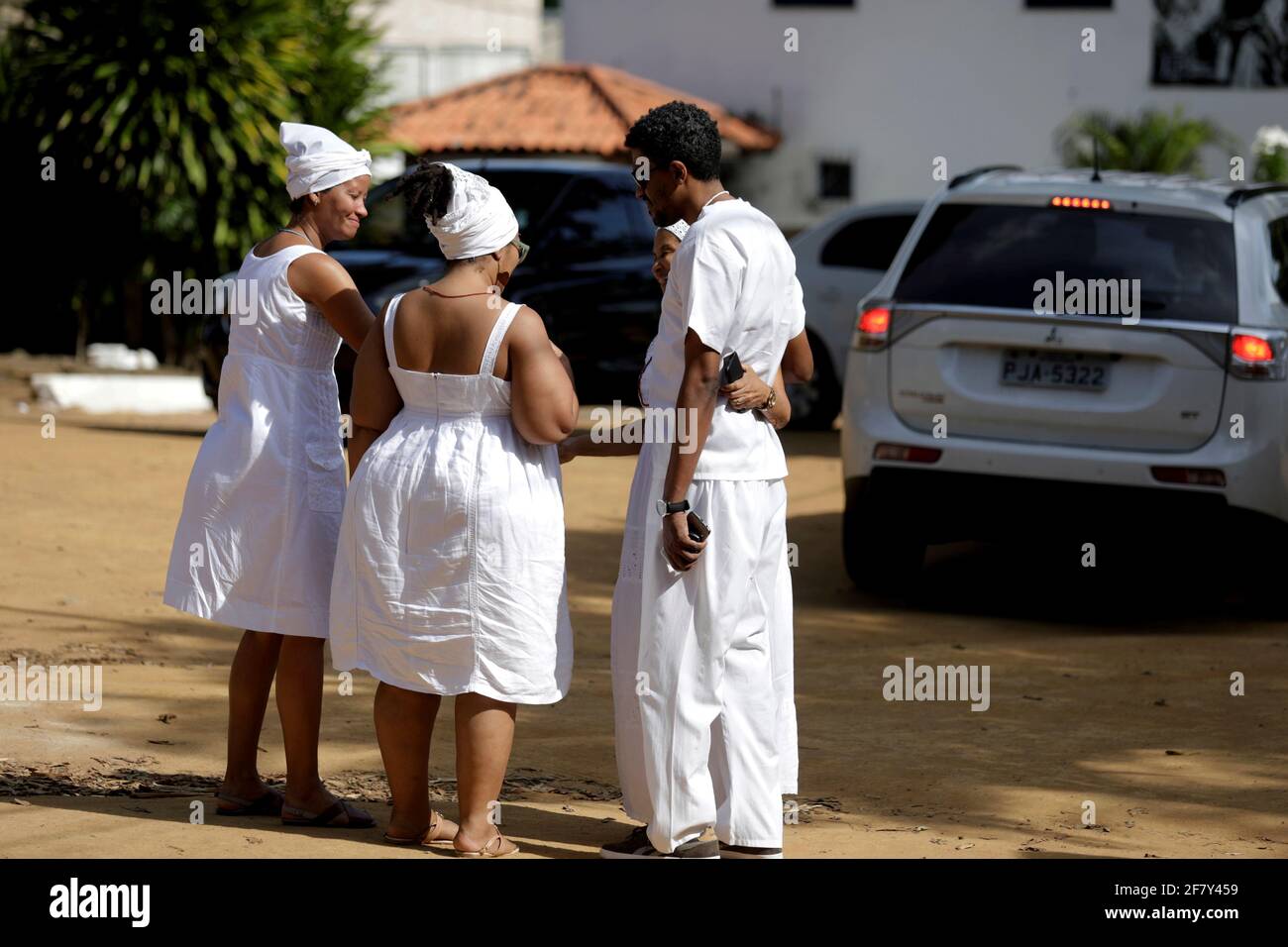 salvador, bahia / brasile - 21 dicembre 2018: I membri del candomble terreiro Ile Ax OPO Ofunja sono visti durante i funerali di Mae Stella de Oxosse. Foto Stock