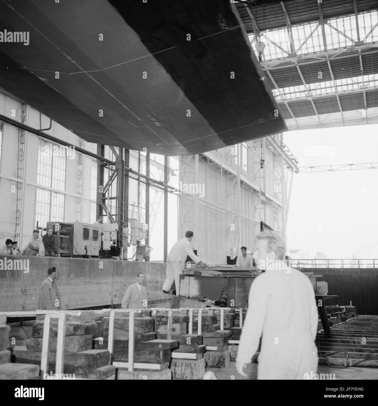 Foto scattata durante il nuovo edificio della classe Fregatten van de ...