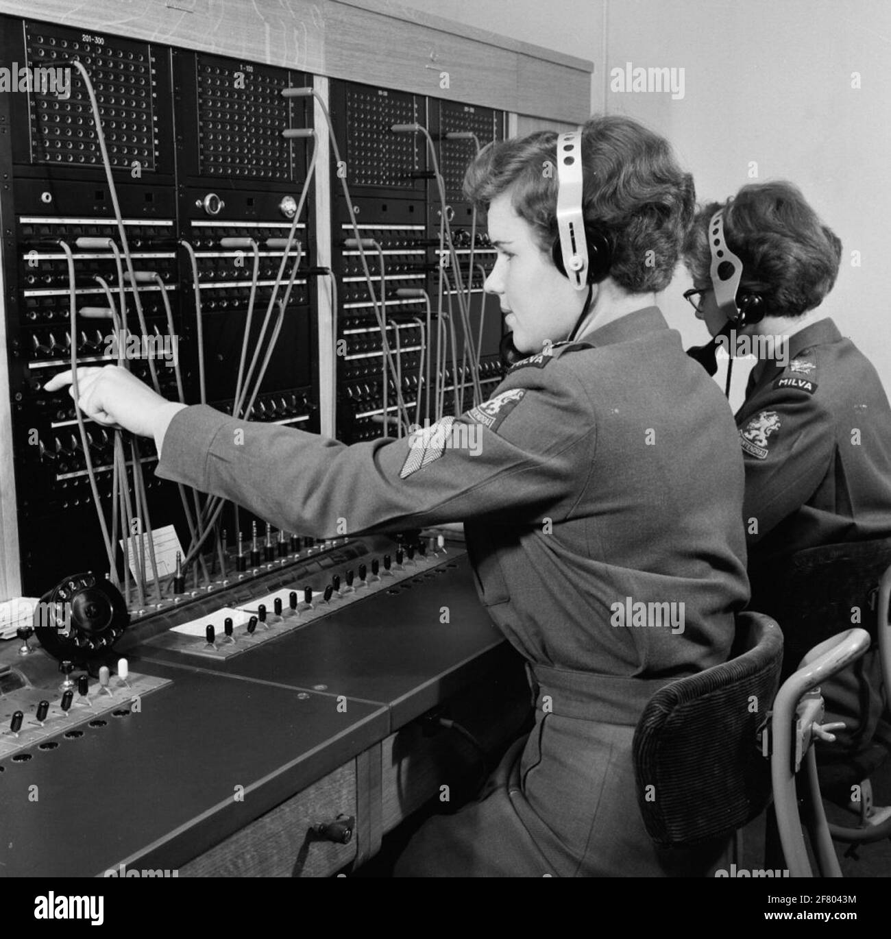 Milvas nella centrale telefonica di De Bunker presso il personale generale della sede centrale della principessa Julianakanne, l'Aia. Foto Stock