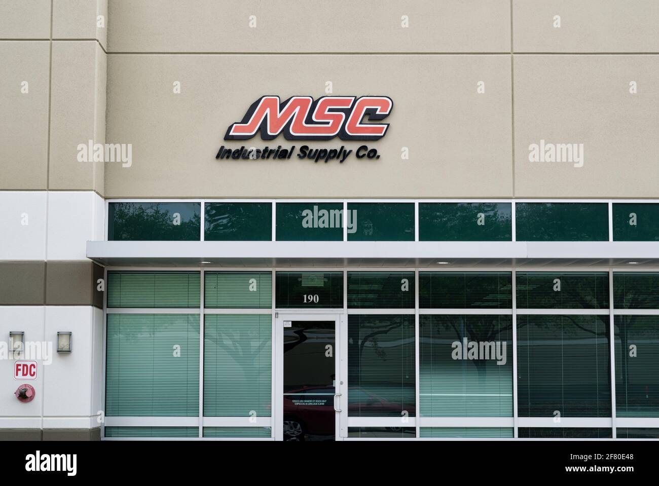 Houston, Texas USA 04-04-2021: MSC Industrial Supply Co., edificio esterno a Houston, Texas. Società di distribuzione di apparecchiature industriali negli Stati Uniti. Foto Stock