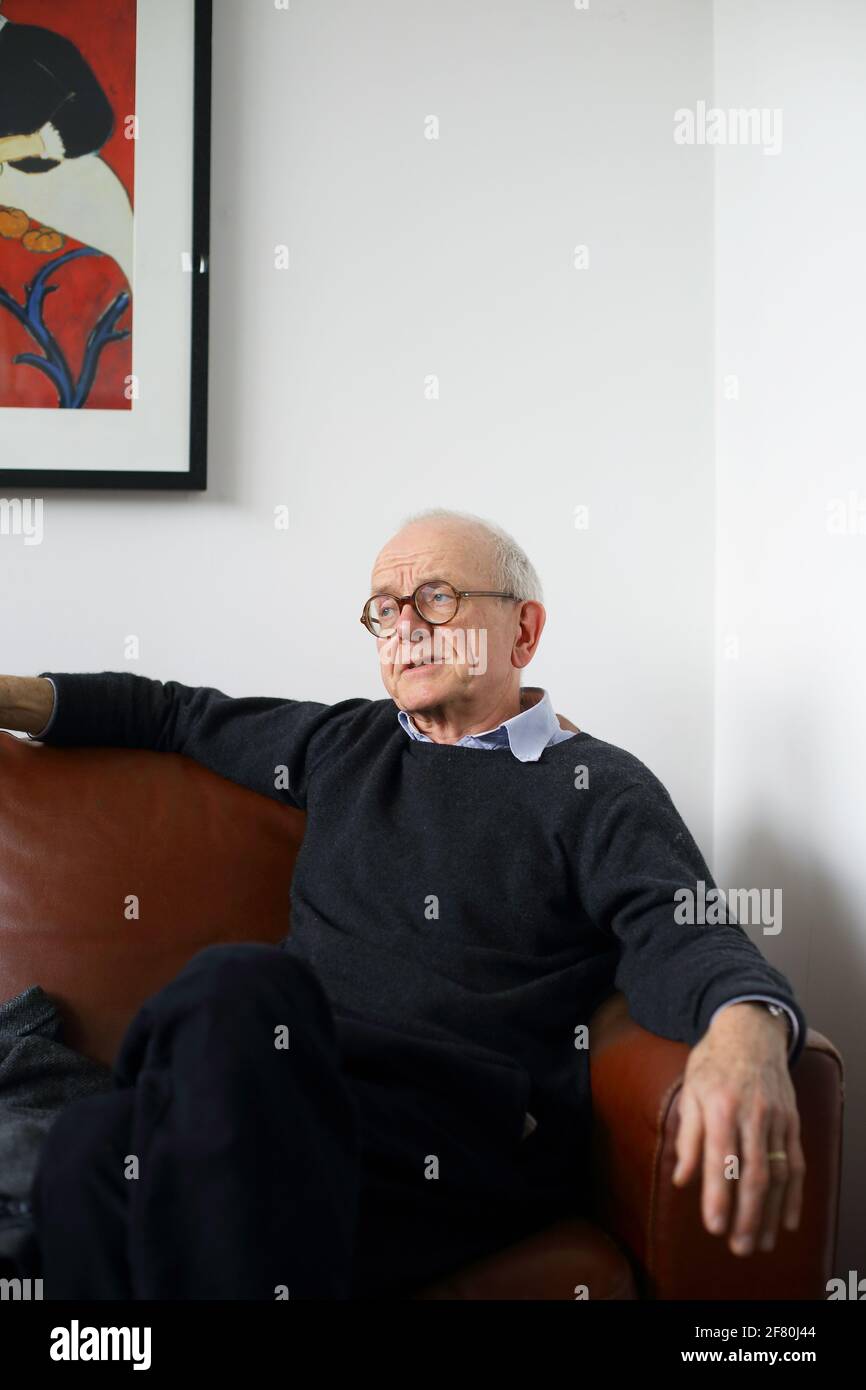 GRAN BRETAGNA / Inghilterra /Londra / Henry Marsh , principale neurochirurgo britannico e autore del libro Do No HARM at the St George's Hospital . Foto Stock