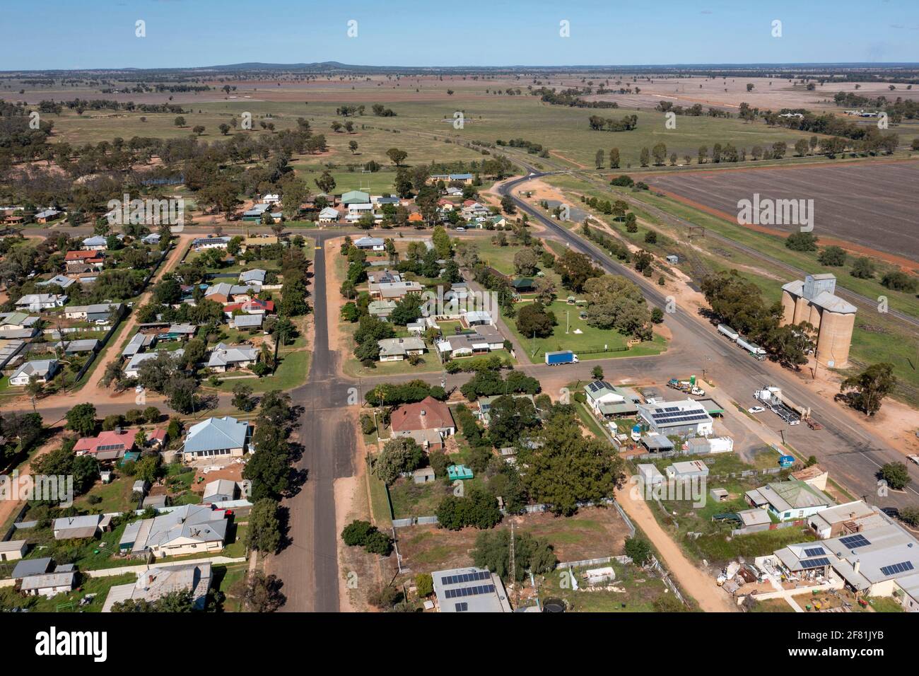 Vista aerea della città del New South Wales centro-occidentale Di Tullamore Foto Stock