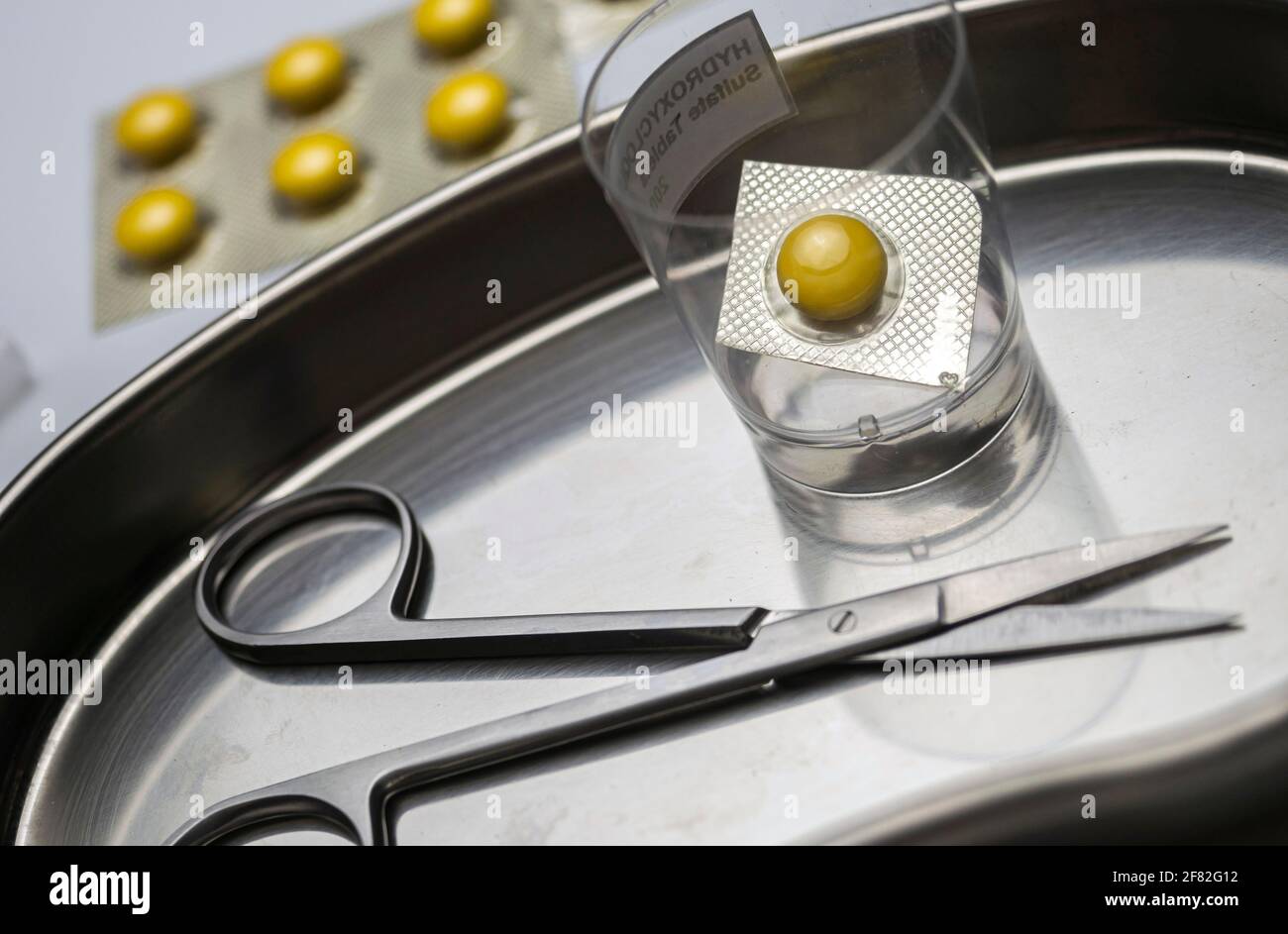 Dosaggio diverso farmaco in ospedale, immagine concettuale Foto Stock