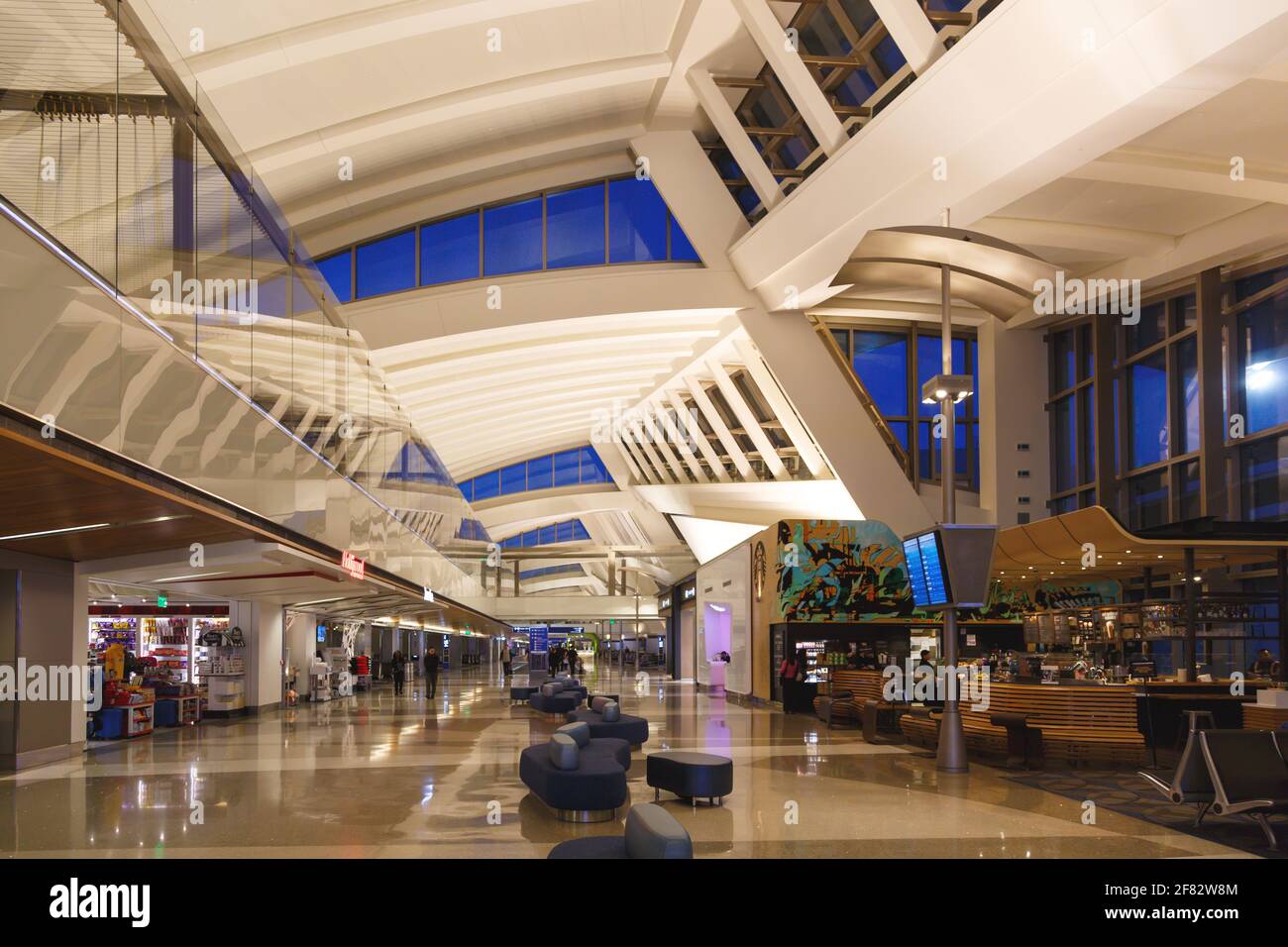 Los Angeles, Stati Uniti – 21. Febbraio 2016: Tom Bradley International Terminal Los Angeles all'aeroporto di Los Angeles (LAX) negli Stati Uniti. Foto Stock