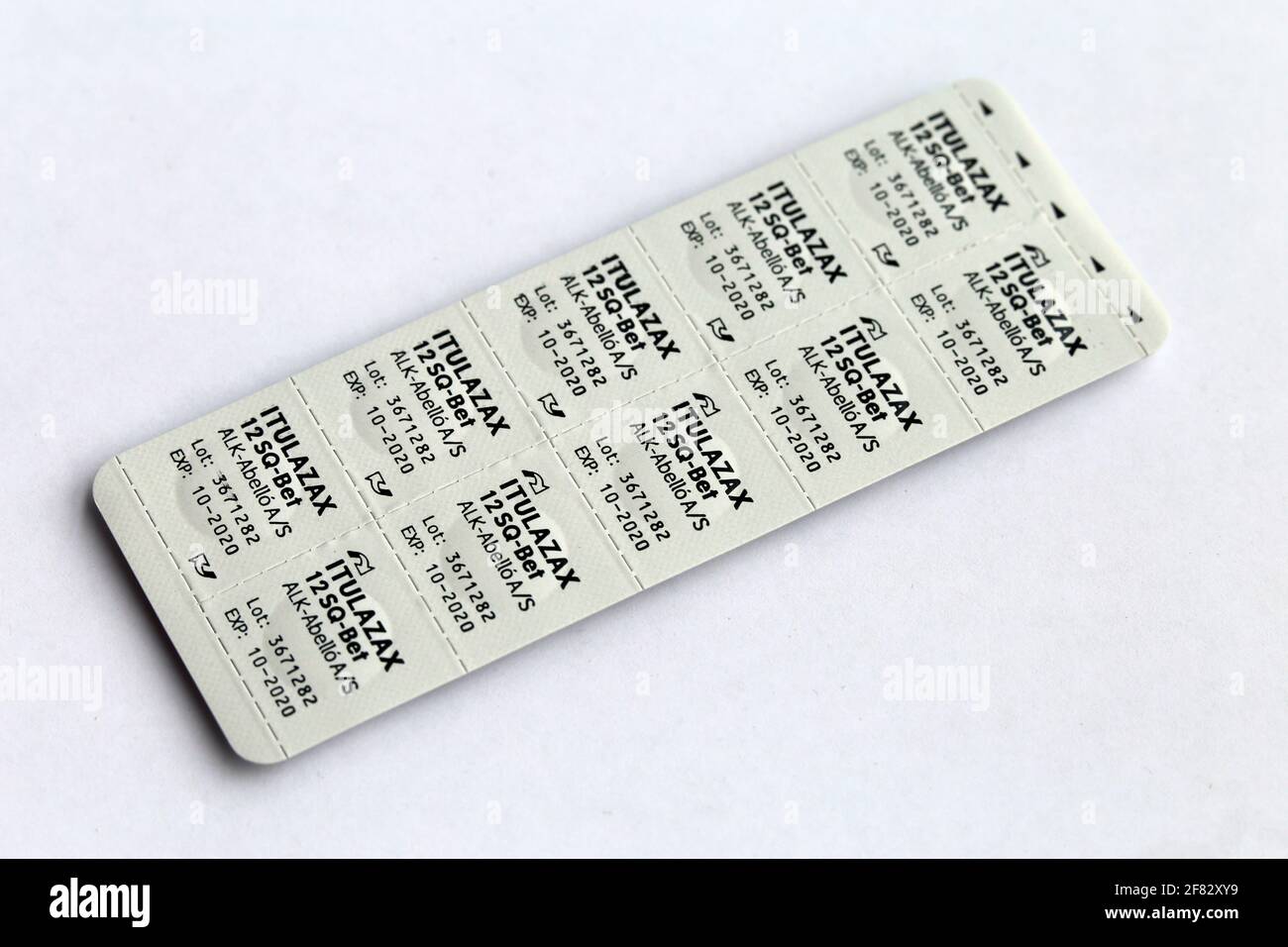 Compresse immunoterapiche per allergia sublinguale (SLIT) dell'albero di Itulazax utilizzate per desensibilizzare le allergie alla betulla e al polline dell'albero. Apr 2020, Espoo, Finlandia. Foto Stock