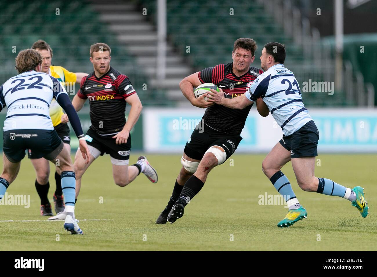 LONDRA, REGNO UNITO. 11 APRILE: Janco Venter di Saracens in azione durante la partita del Greene King IPA Championship tra Saracens e Bedford Blues ad Allianz Park, Londra, domenica 11 aprile 2021. (Credit: Juan Gasparini | MI News) Credit: MI News & Sport /Alamy Live News Foto Stock