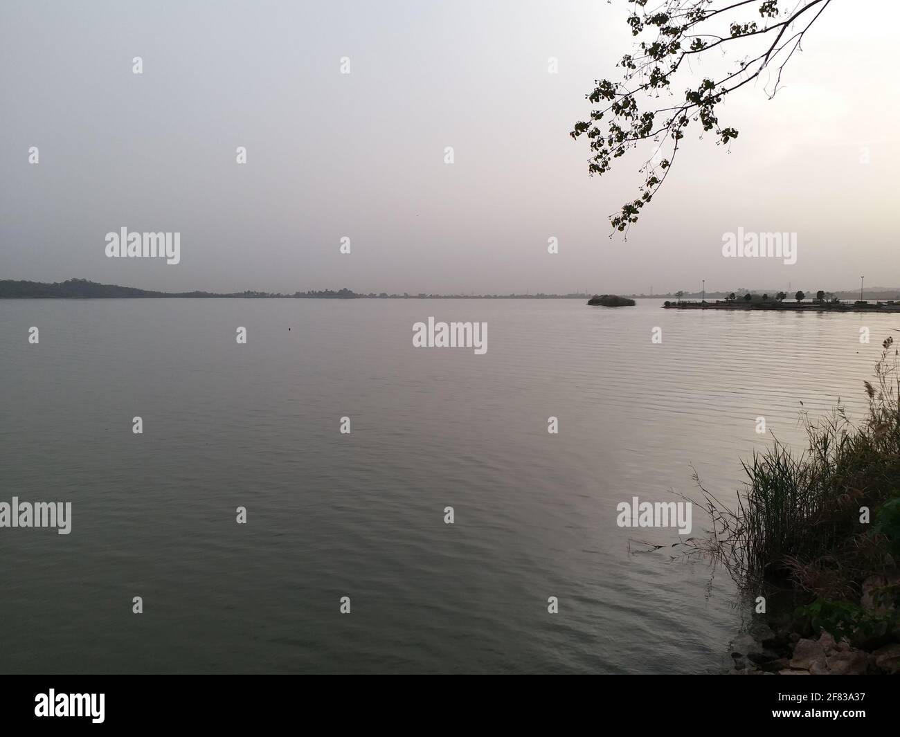 Splendida vista sul lago Foto Stock