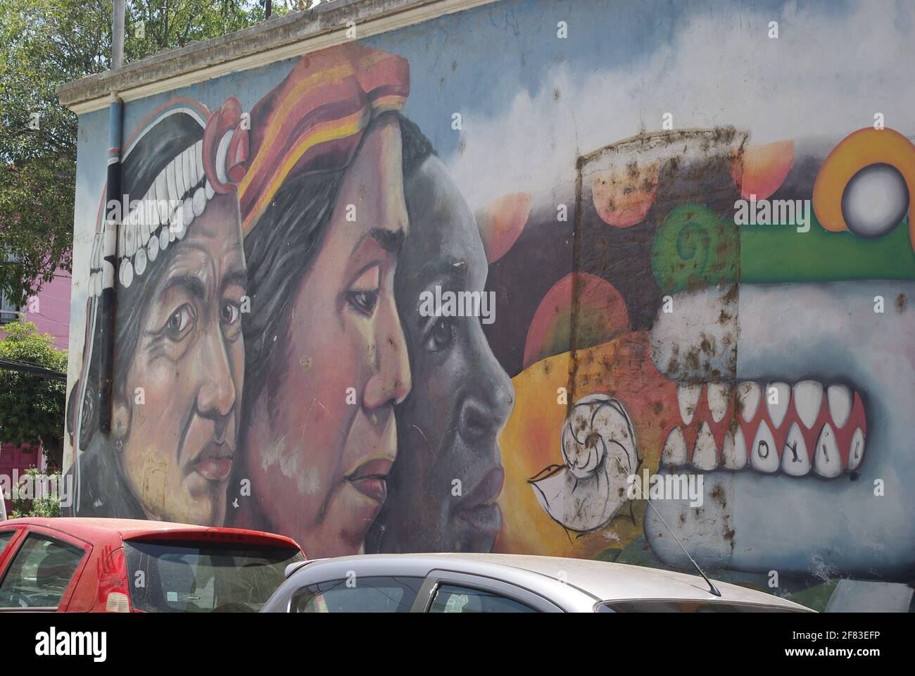 Arte di strada in Valparaiso, Cile Foto Stock