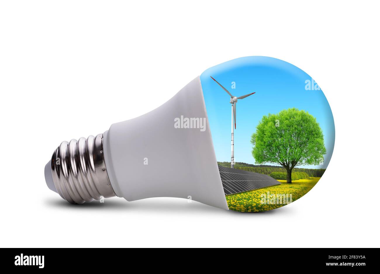 Lampadina a LED Eco con pannello solare e turbina eolica isolata su sfondo bianco. Foto Stock
