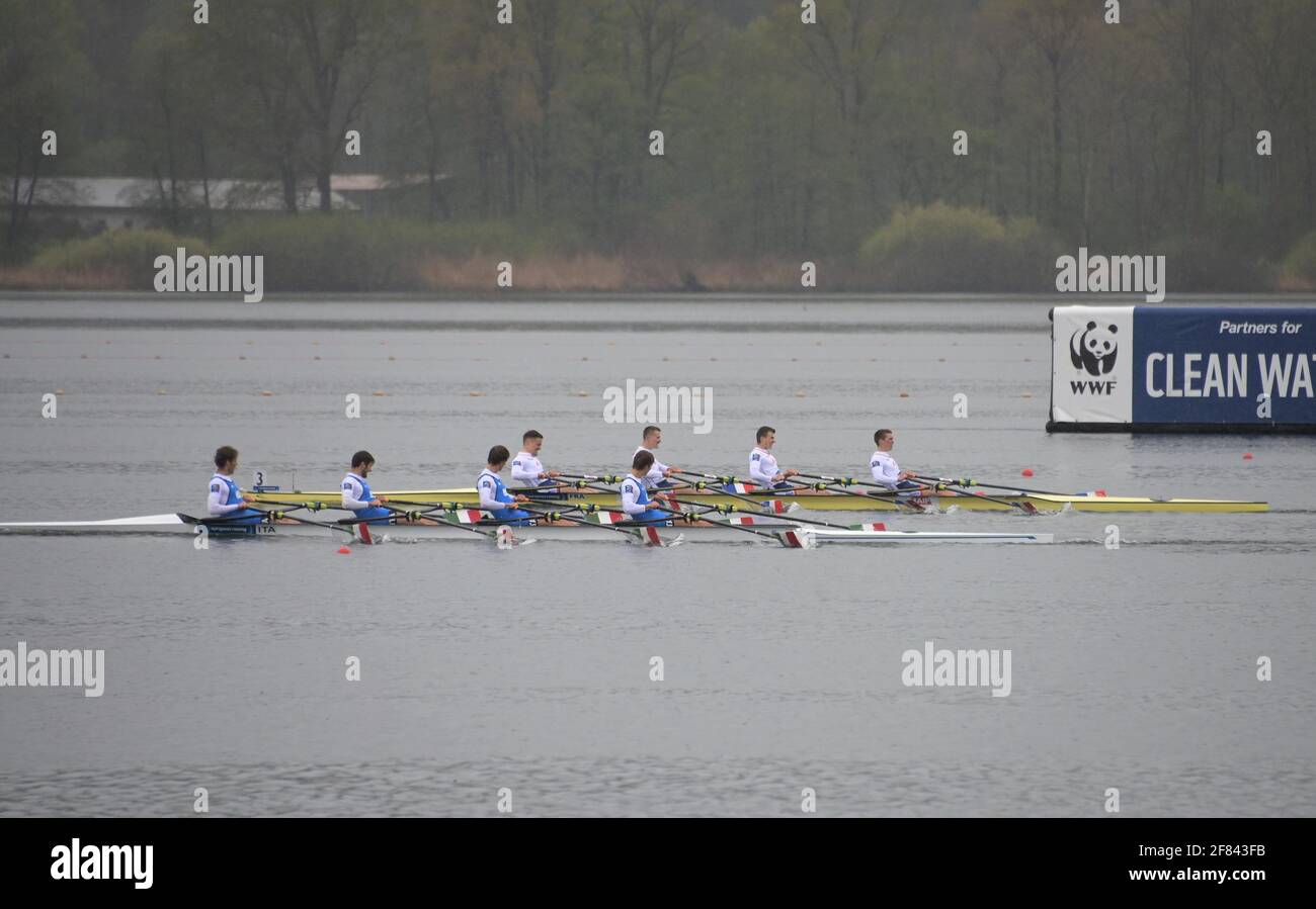 Varese, Italia. 11 Apr 2021. Varese, Italia Campionati europei di canottaggio 2021 gara finale e premiazione nella foto: Credit: Independent Photo Agency/Alamy Live News Foto Stock