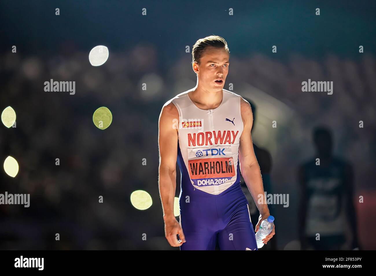 Doha 2019.mondo Duplantis salta e festeggia il suo salto ai Campionati del mondo di Atlissimo a Doha 2019. Foto Stock