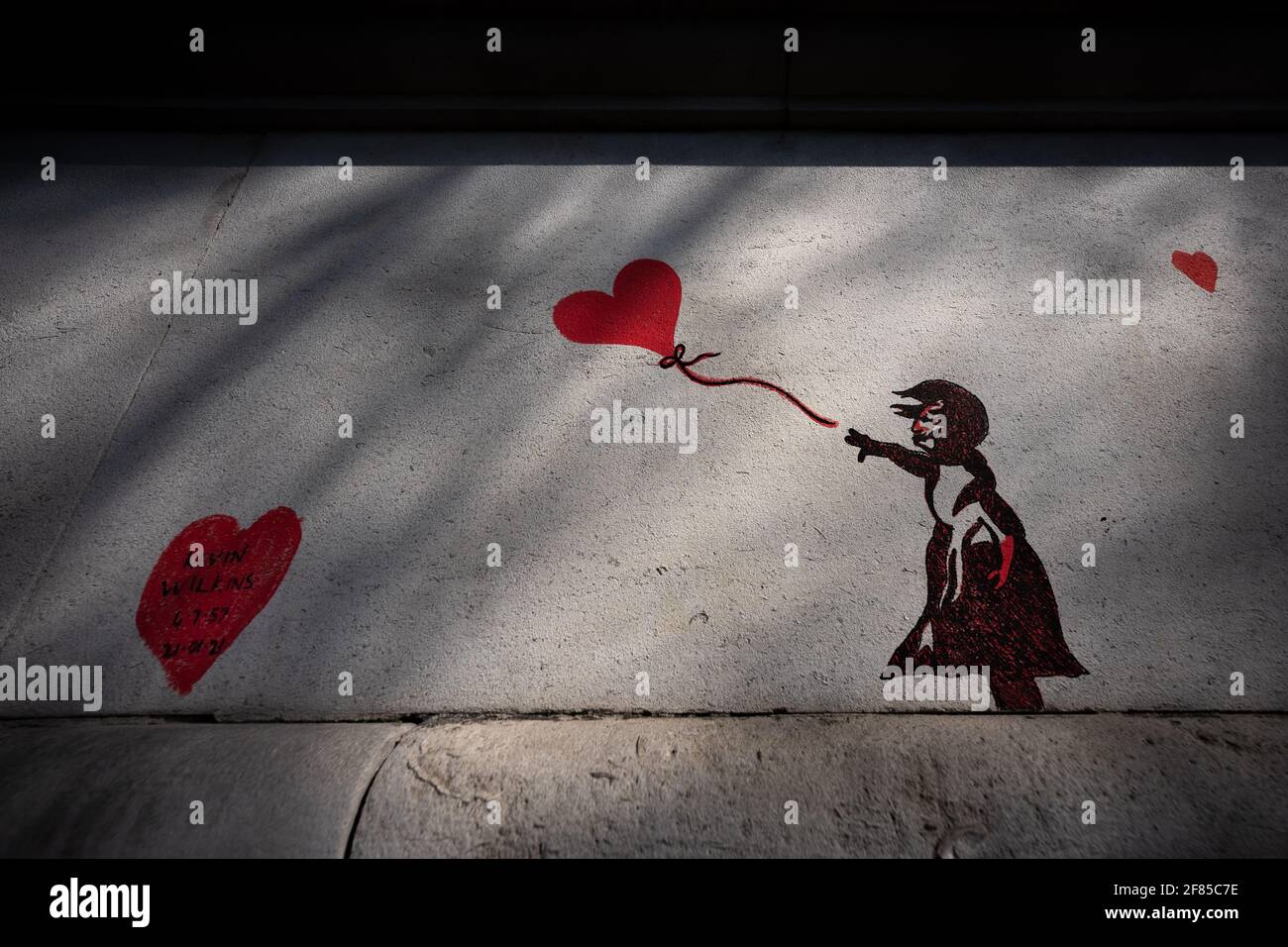 Coronavirus: National Covid Memorial Wall of Hearts, Westminster, Londra, Regno Unito. Foto Stock