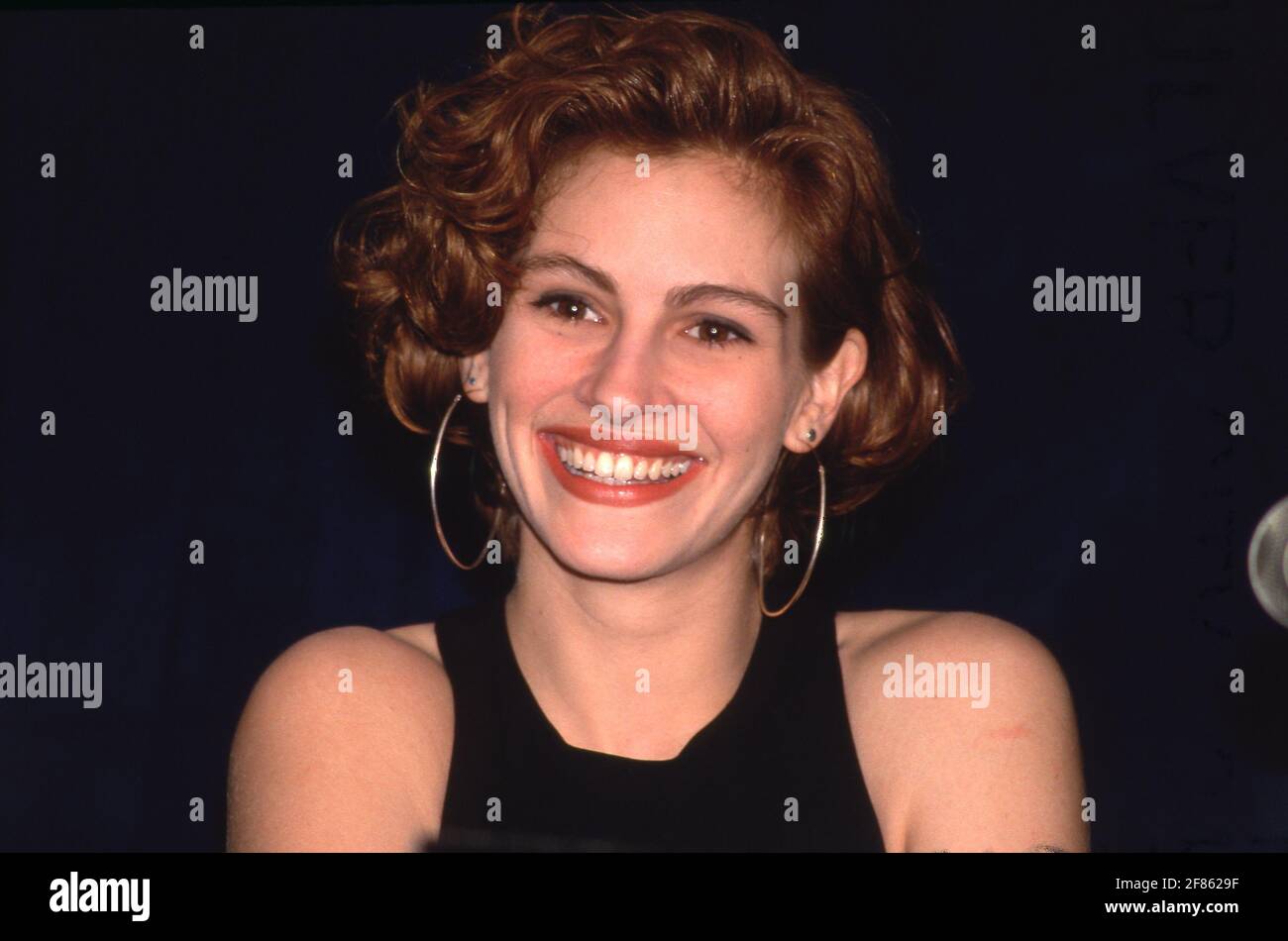 Julia Roberts al congresso annuale dei proprietari di teatro ShoWest della NATO al Ballys Hotel a Las Vegas, Nevada 07 febbraio 1991 accreditamento: Ralph Dominguez/MediaPunch Foto Stock