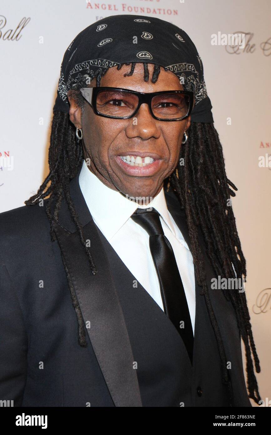 Nile Rodgers partecipa alla Fondazione Angel di Gabrielle 'Angel Ball 2012' a Cipriani Wall Street a New York il 22 ottobre 2012. Foto: Henry McGee/MediaPunch Foto Stock