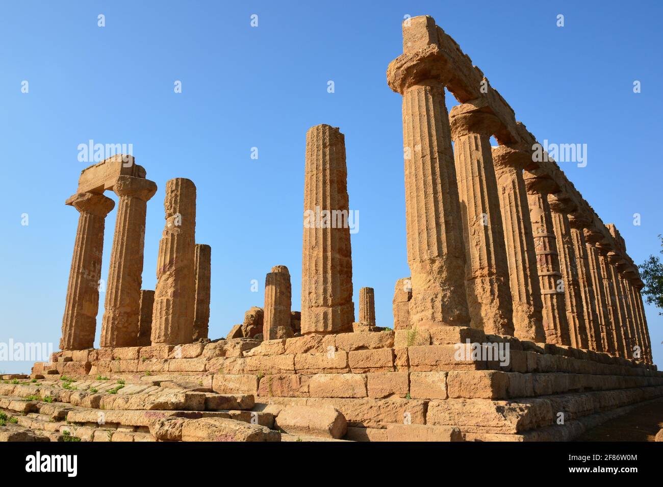Italia, Sicilia, Agrigente, il tempio Hera nella valle dei templi, è un tempio dorico costruito intorno agli anni '450, il è classificato patrimonio mondiale dell'UNESCO. Foto Stock