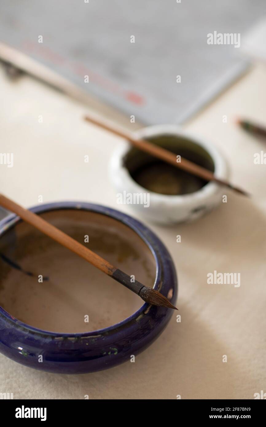 Pennello di inchiostro e calligrafia cinese Foto Stock