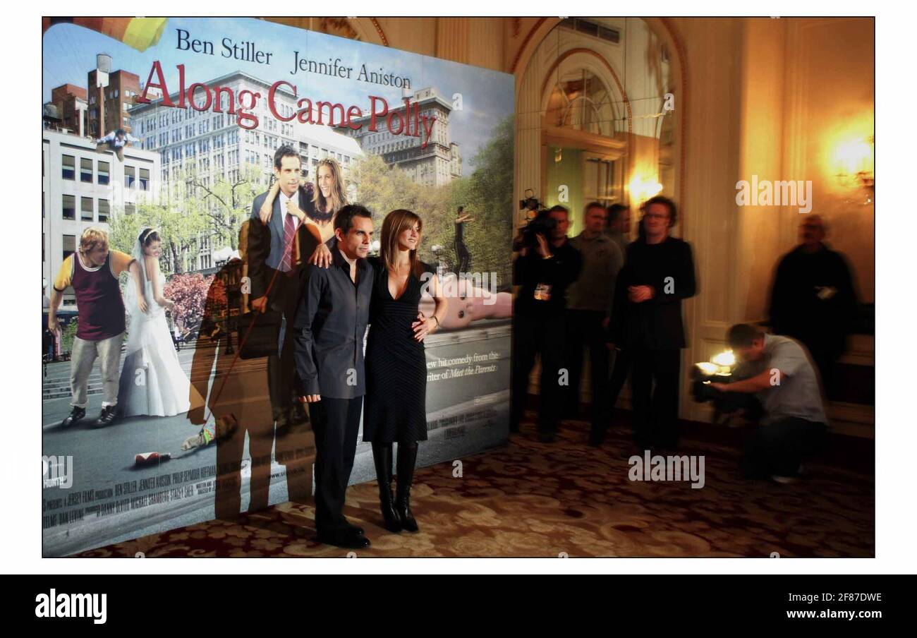 Jennifer Aniston e ben Stiller a una fotocellula per loro Il nuovo film è arrivato Pollypic David Sandison 18/3/2004 Foto Stock