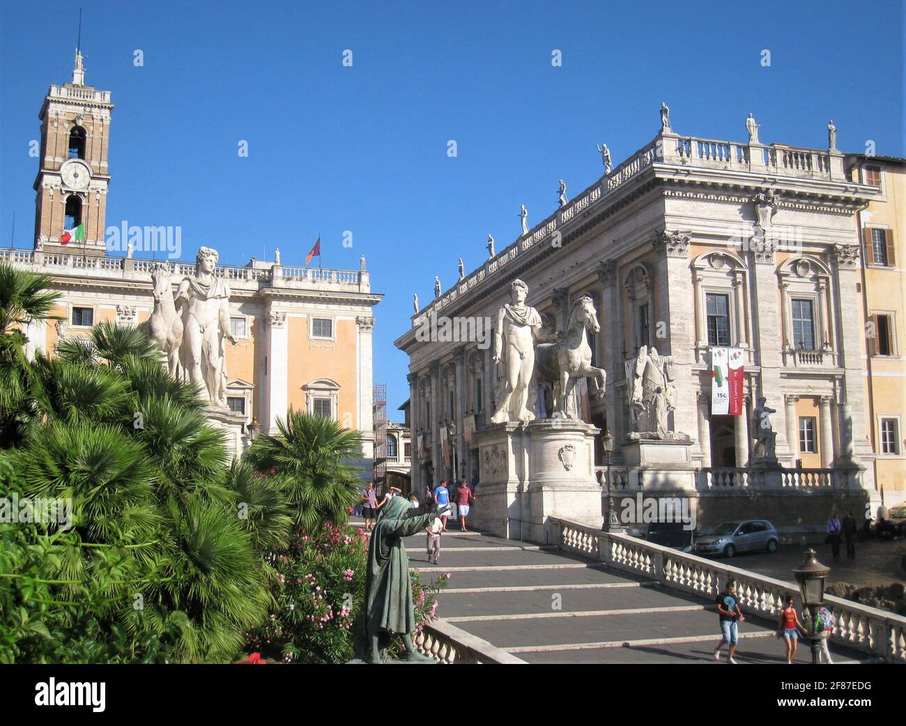 La famosa scalinata di Piazza del Campidoglio a Roma, Italia. Foto Stock